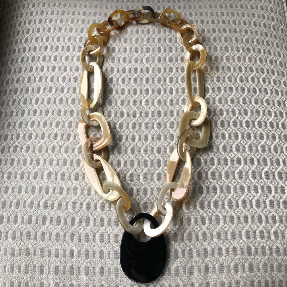 Horn chain necklace. Long. Hermes style. New.